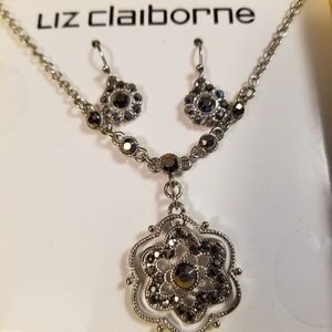 Liz Claiborne earring & necklace set